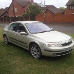 Breaking for spares 03 Renault Laguna 2.2dci 71,000 all spares available