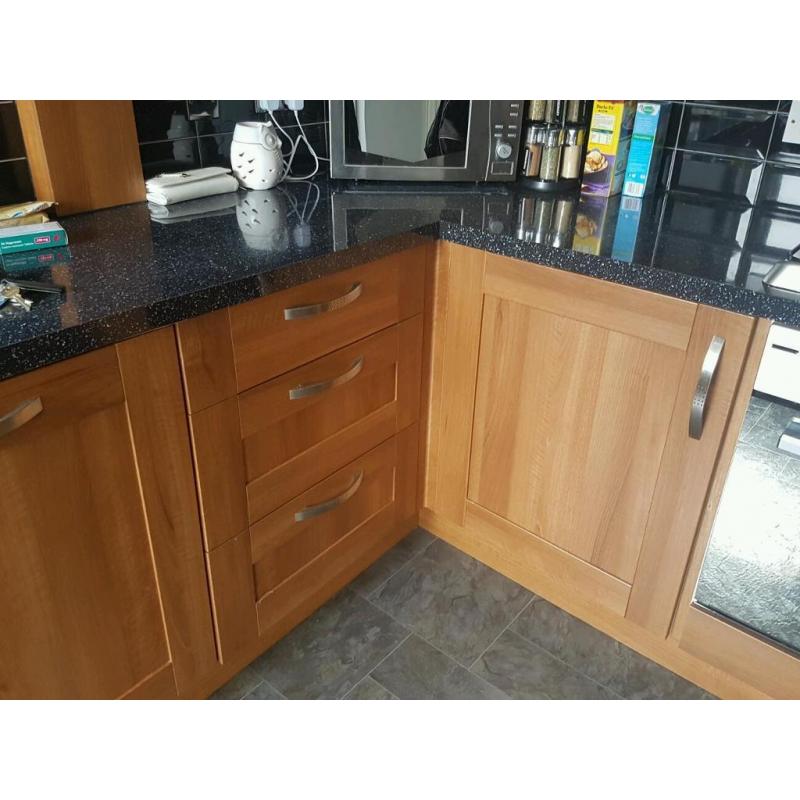 Kitchen work tops
