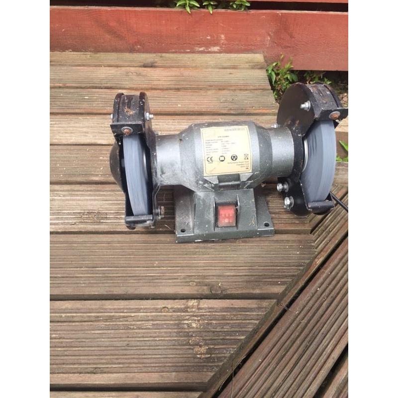 Bench grinder