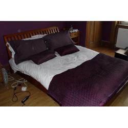 Contemporary Double bed with Silentnight Mattress - Mint Condition