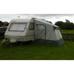3 birth caravan