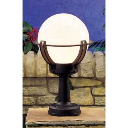 Beautiful Globe Garden Lights