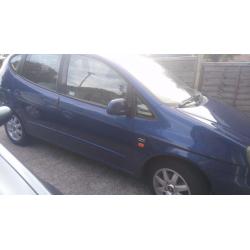 Daewoo tacuma 2004 104,000 on clock for sale spares or repair