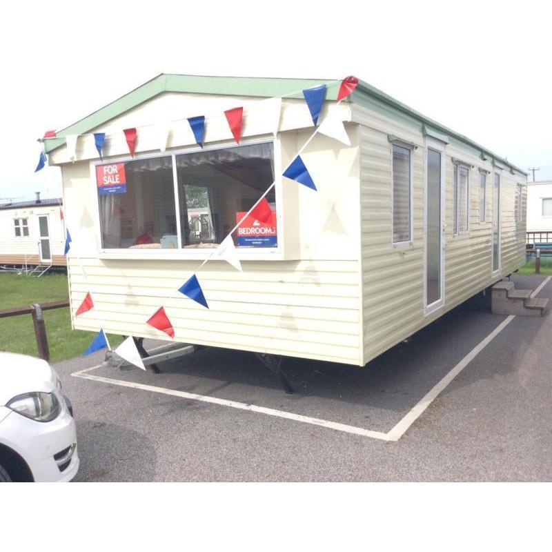 Static Caravan Clacton-on-Sea Essex 2 Bedrooms 6 Berth Atlas Sahara 2006 St