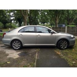 TOYOTA AVENSIS 2.0 DIESEL 5 DR HATCH LONG MOT DRIVES EXCELLENT GREAT CAR FULL SERVICE HISTORY