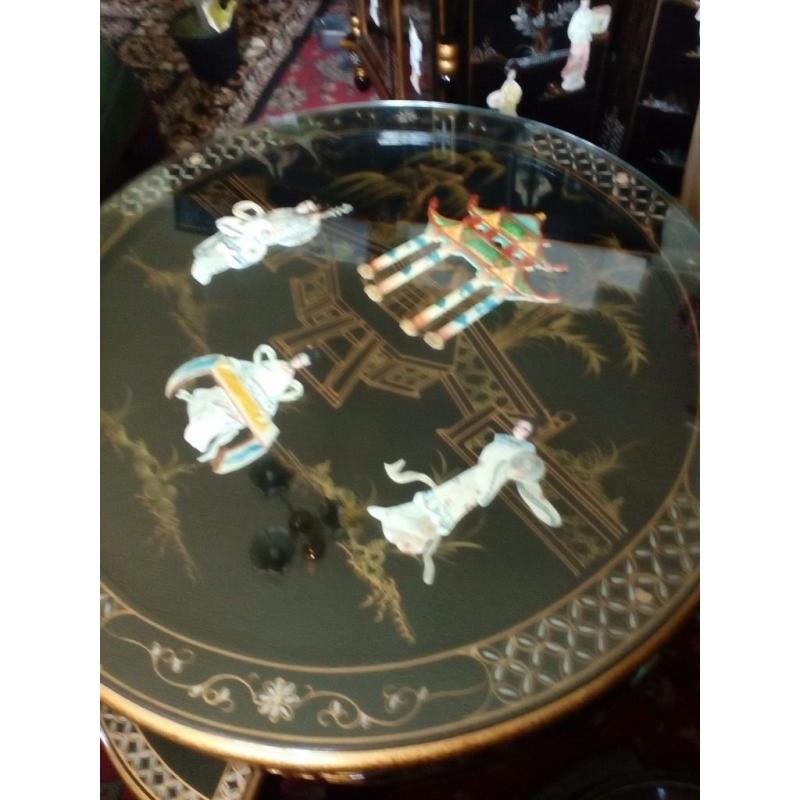 Lovely. Oriental. Chinease coffee table forsale