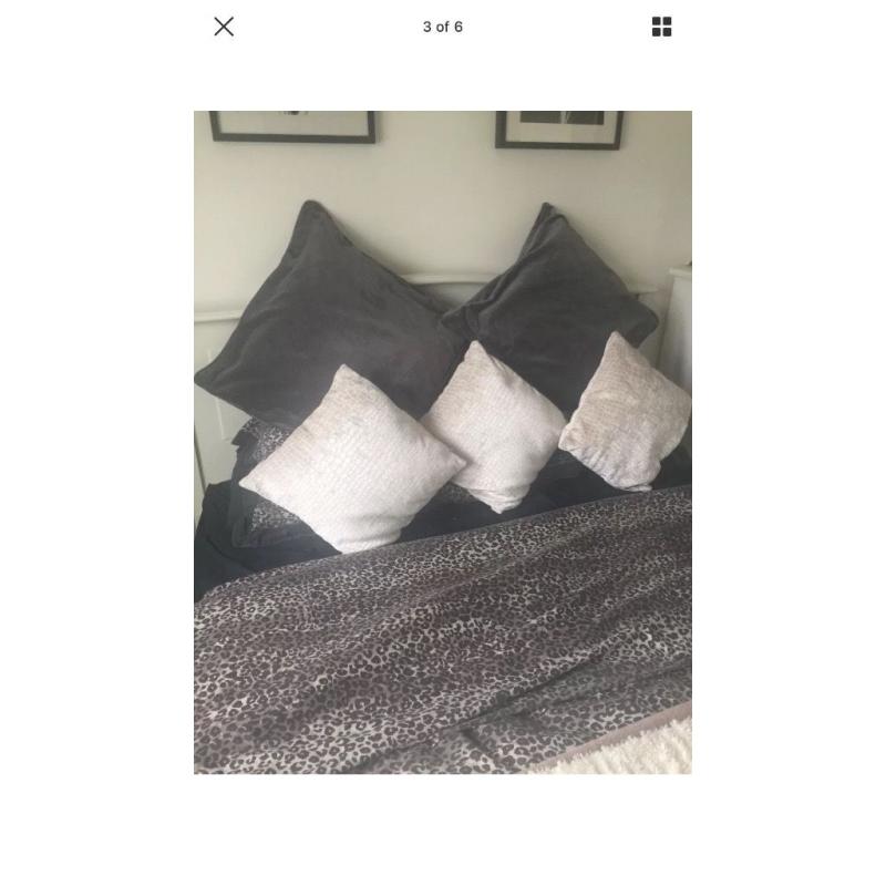 King size shabby chic bed frame - ivory wood! Beautiful - paid £700!!