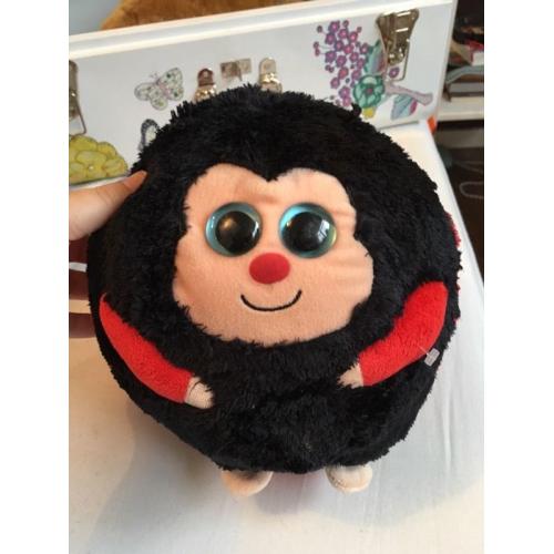 Beanie boo and beanie ball