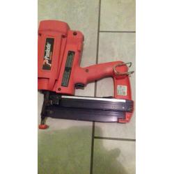 2 paslode IM 250 finish nial guns