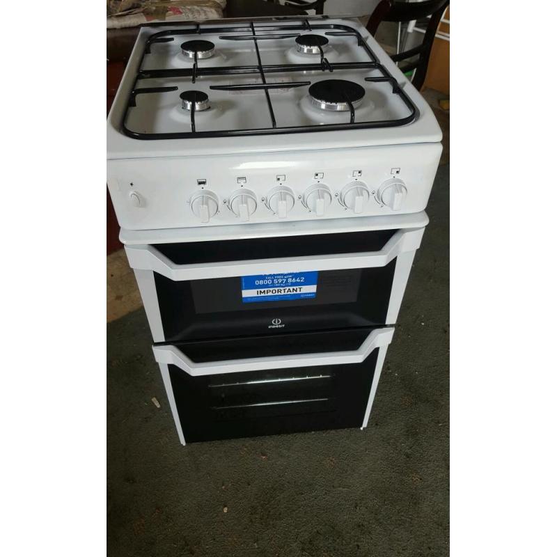 New Indesit Gas cooker
