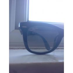 Folding Ray bans