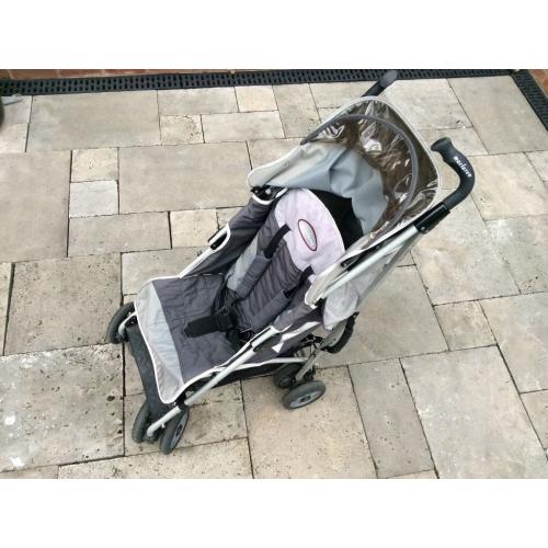 Maclaren techno XT stroller with rain cover