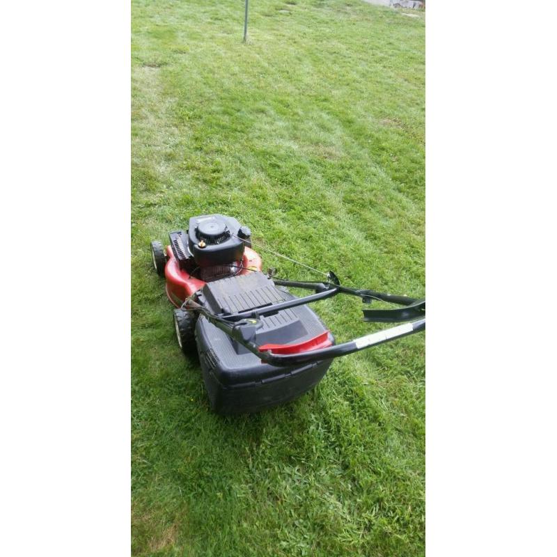 Mountfield Self Propelled Lawnmower
