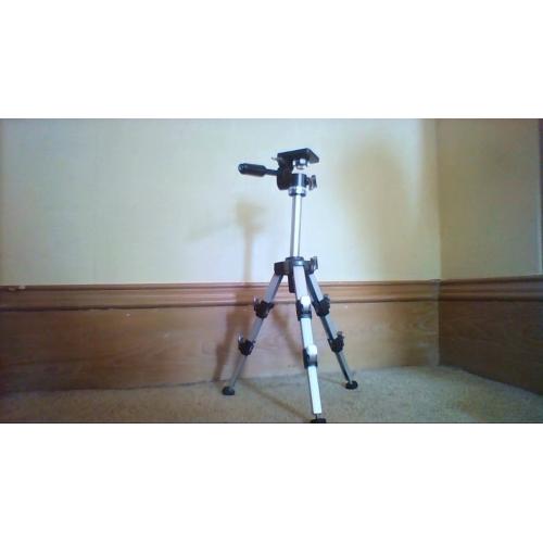 Kenlock 2000 SQ Mini Metal Extendable Tripod for camera & lighting SLR DSLR