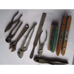 Pliers