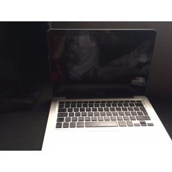 Apple MacBook Pro (sor)
