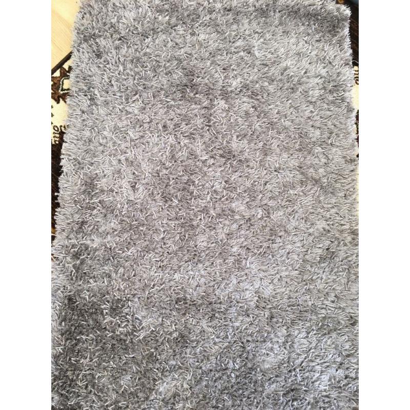 Shaggy rug - grey