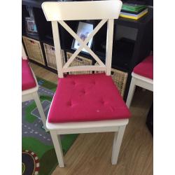 IKEA white extendable table and 6 chairs