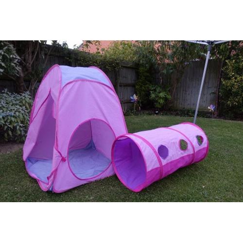 Pop Up tent and tunnel