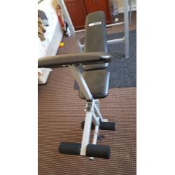 EXERCISE WEIGHT LIFTING BENCH -- NEW CONDITION