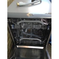 Hot point Dishwasher