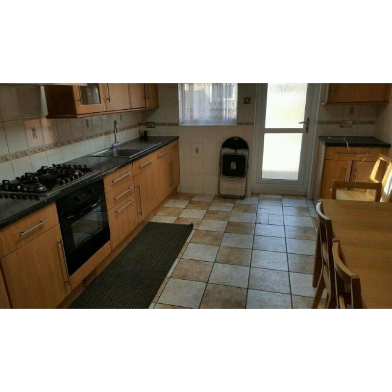 Clean single room