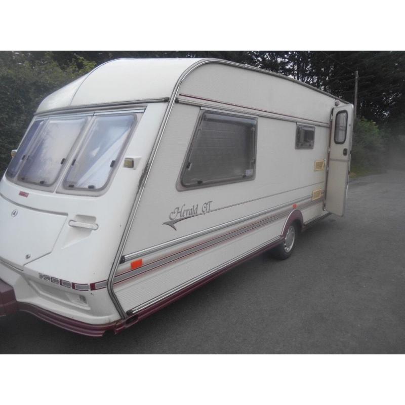 Herald gt jubilee with awning