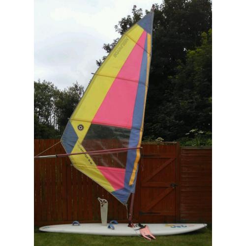 2 windsurf boards, sails and accessories