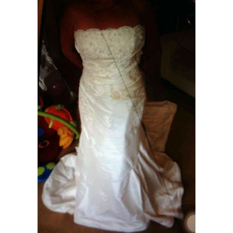 Wedding dress size 14