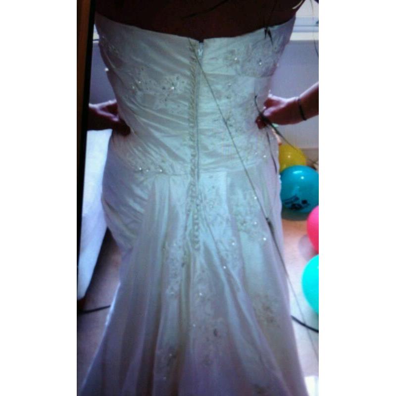 Wedding dress size 14