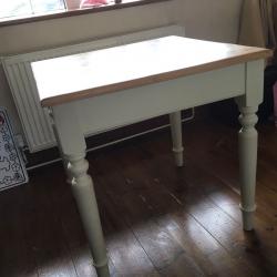 Small shabby shic kitchen table