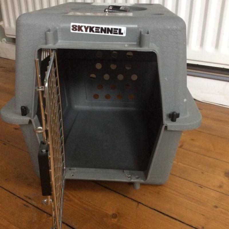 Large cat / Small dog carrier for sale - IATA approved