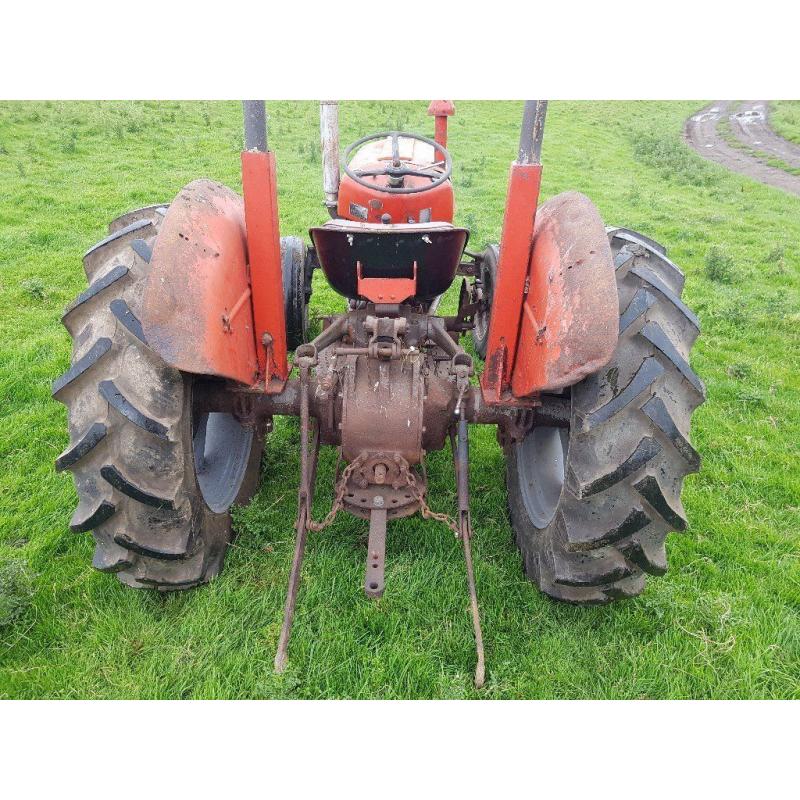 Massey Ferguson 35x