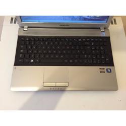 Great laptop Samsung RV515 - 4Gb Ram - 500Gb Storage