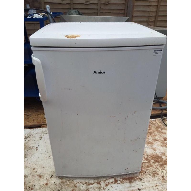 Amica fridge