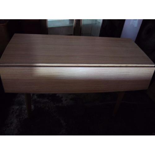 folding dining table