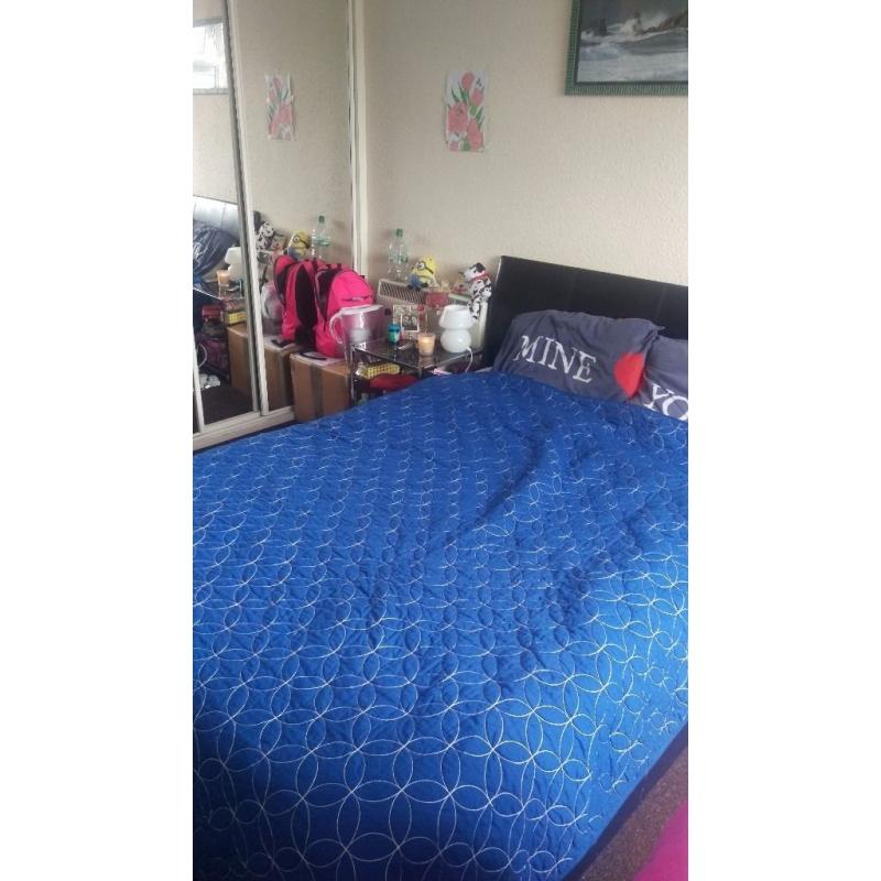 Nice and tidy double roomm