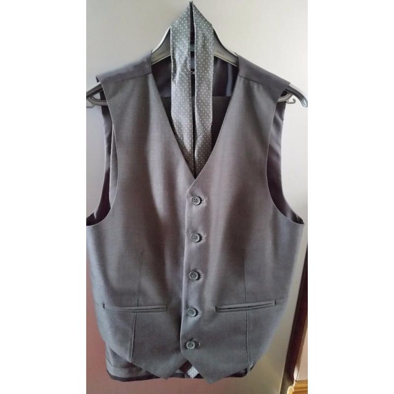 Boys suit