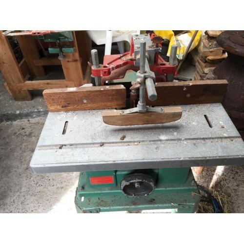 Kitty Spindle Moulder