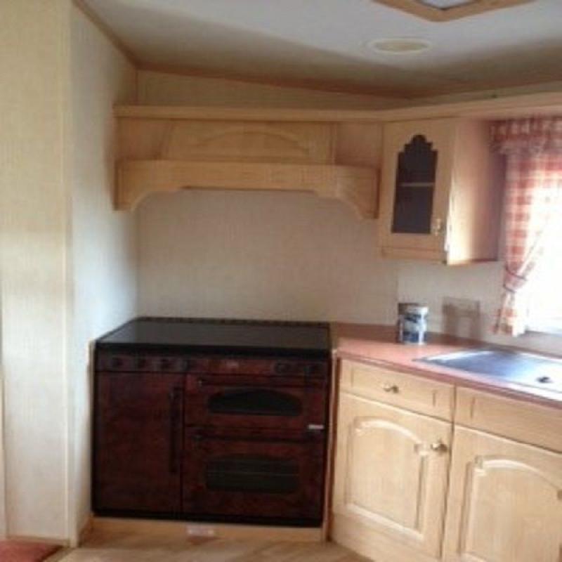 2 bedroom, double glazed and central heated caravan for sale on a stunning country park. low fee's