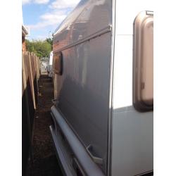 Lunar ultimate special edition 2003 4 berth full awing