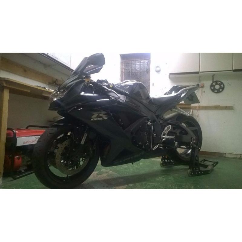 Motorcycle servicing with pick up and return service