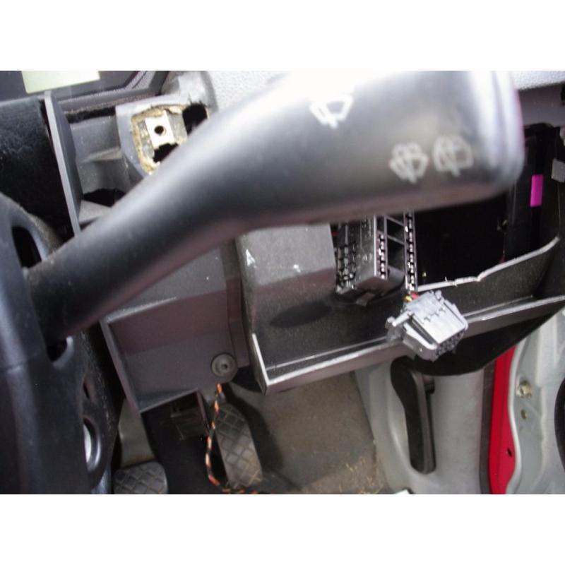 SKODA FABIA WIPER STALKS,, FROM 04 MODEL