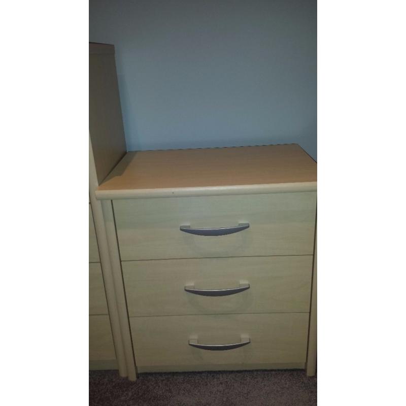 Two chest of drawers, 5 drawer and 3 drawer. Perfect storage for bedroom.