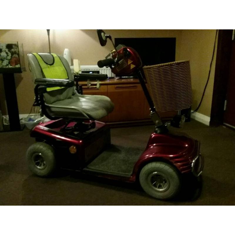 Shoprider Deluxe Mobility Scooter- Indoor/Outdoor