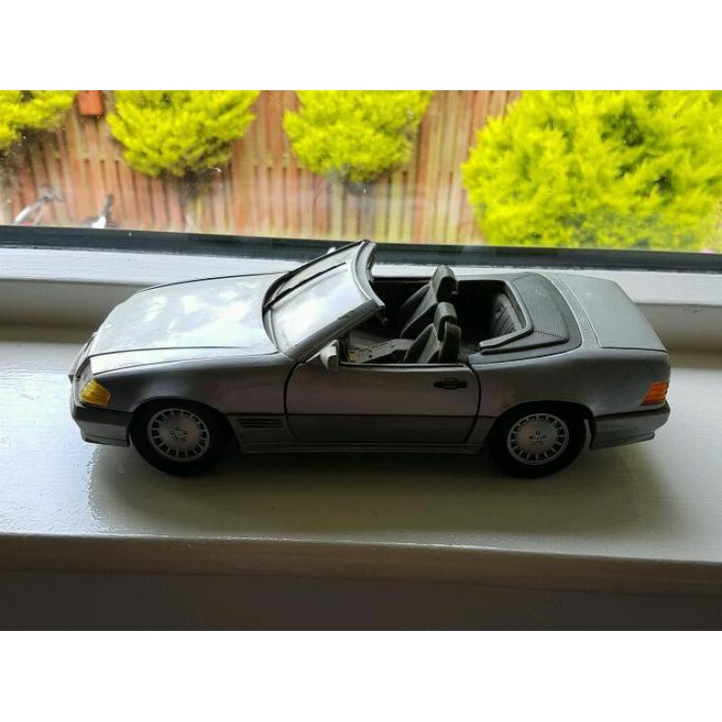 Diecast maisto mercedes sl 500