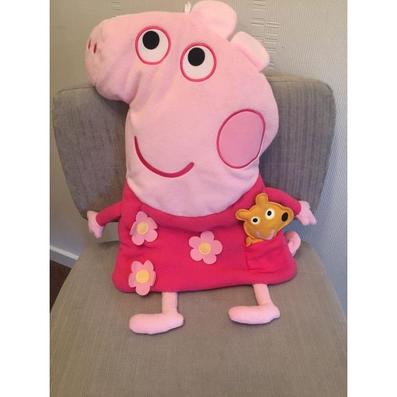 Peppa Pig pyjama case / toy