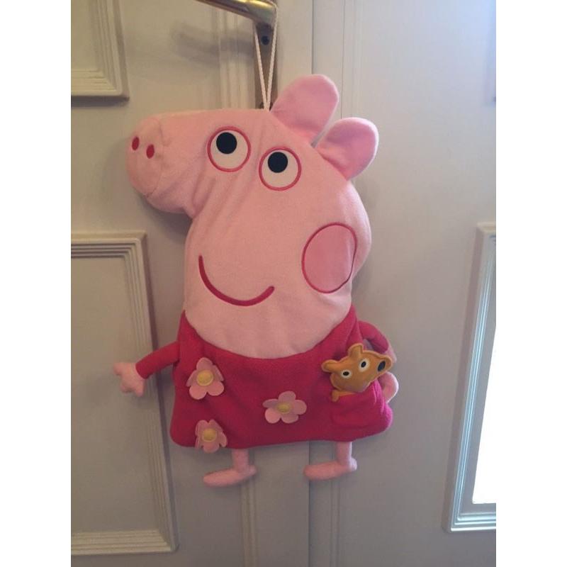 Peppa Pig pyjama case / toy