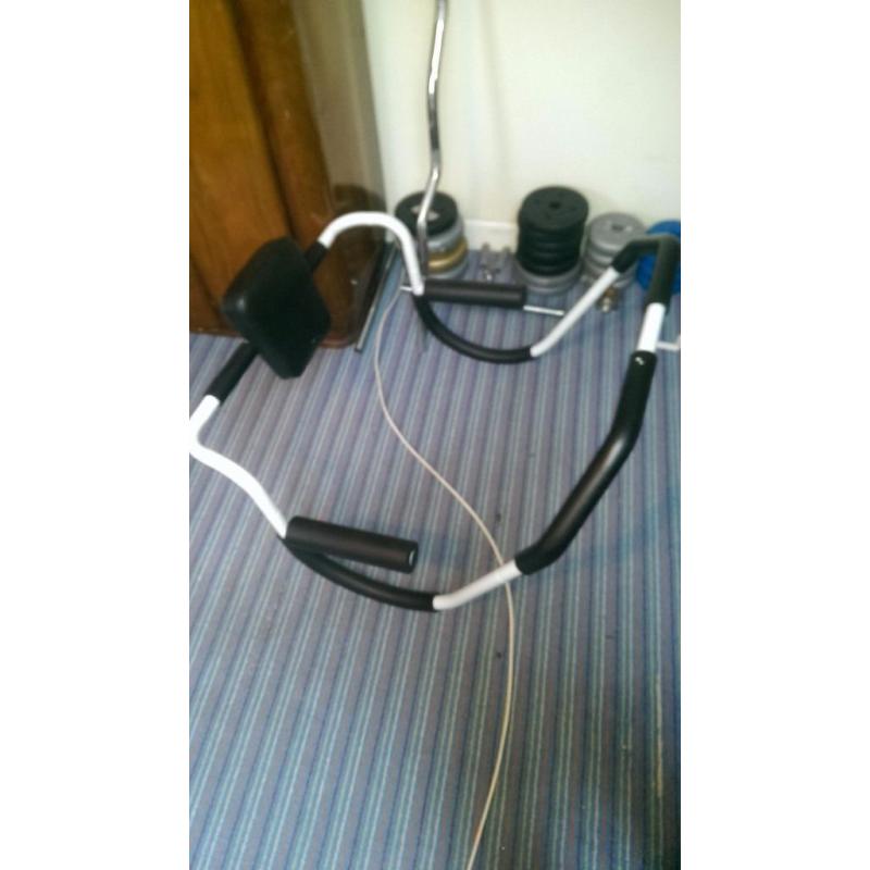 Roller exerciser / gym equipment