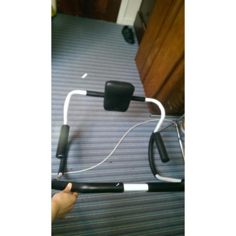 Roller exerciser / gym equipment